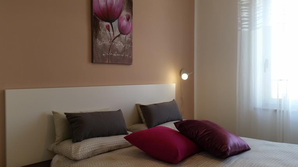 Apartamento La Terrazza Spoleto Habitación foto