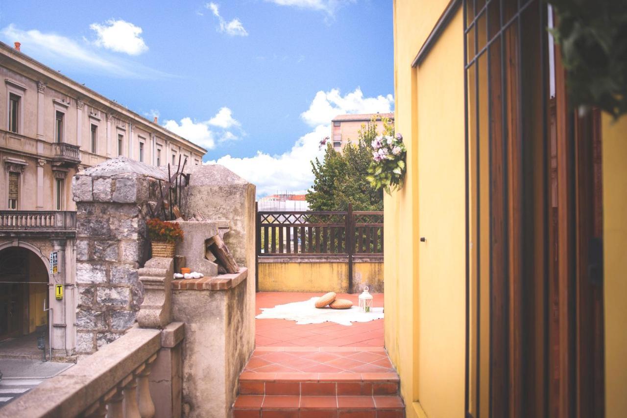 Apartamento La Terrazza Spoleto Habitación foto